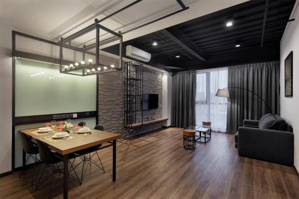 Exclusive Business Suite @ M Summit 191 George Town Dış mekan fotoğraf